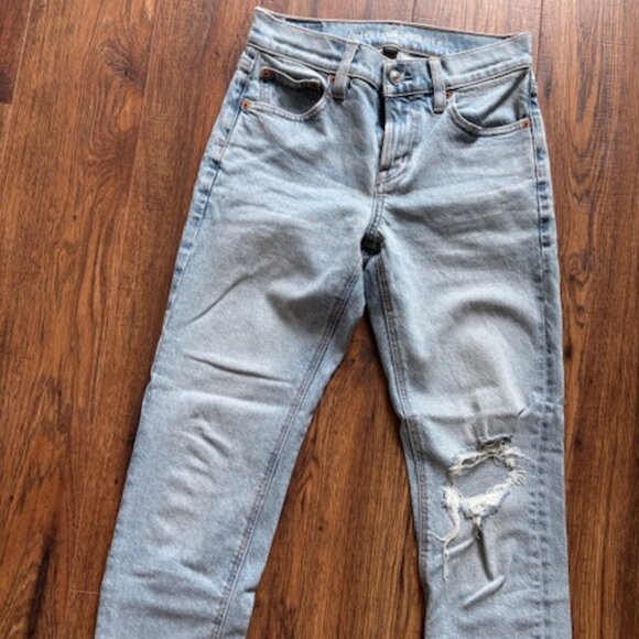 AE Ripped '90s Skinny Jean - Picture 2 of 11